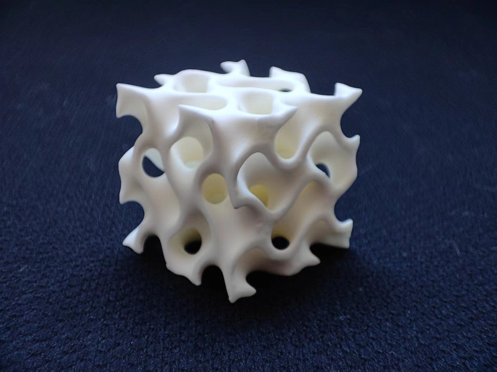 科學(xué)研究陶瓷